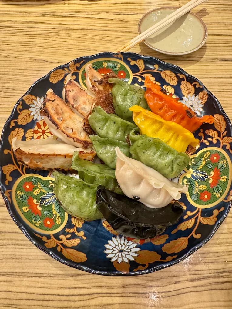 Kakekomi Gyoza